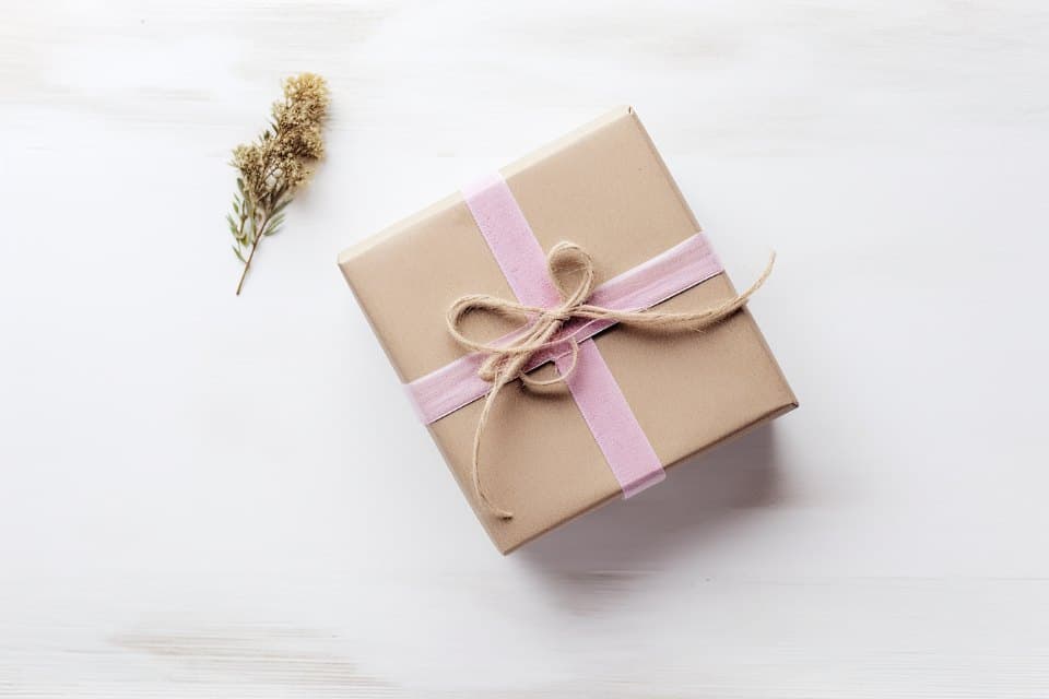 Cedar Presentation Box